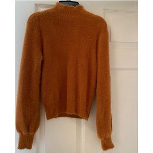 FINAL SALE! Bishop sleeve fuzzy sweater never worn